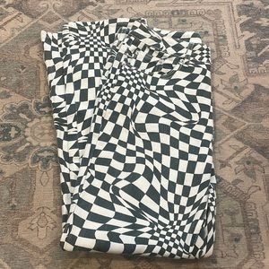 Lowrise jeans never worn! I am 5’9 and they were a bit cropped! Straight leg